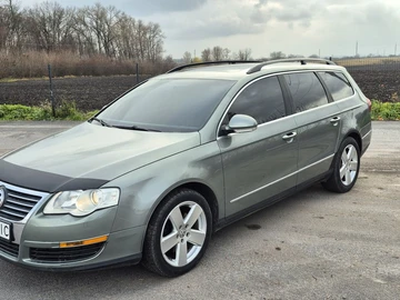 Авто Volkswagen Passat Variant 2008 № 8205900