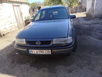 Авто Opel Admiral 1995 № 8205909