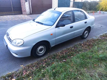 Авто Daewoo Lanos Sens  2011 № 8206025