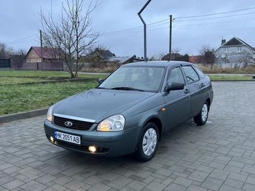 Авто ВАЗ 2172 Priora 2008 № 8206073