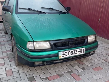 Авто SEAT Cordoba 1996 № 8206164