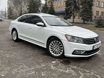 Авто Volkswagen Passat Sedan 2017 № 8206197