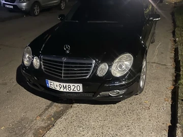 Авто Mercedes E Серия 2004 № 8206340