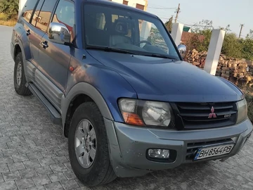 Авто Mitsubishi Pajero 2000 № 8206399