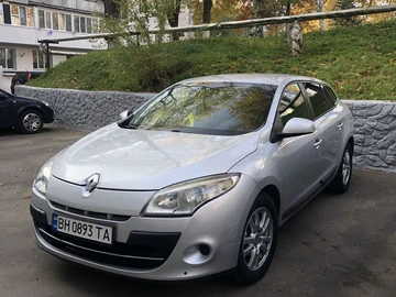 Авто Renault Megane 2012 № 8206411