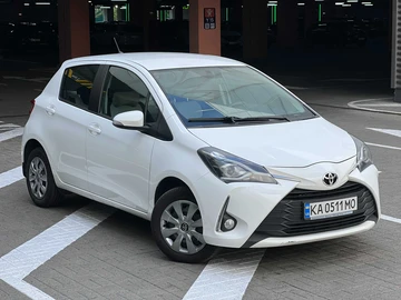 Авто Toyota Yaris 2019 № 8206454