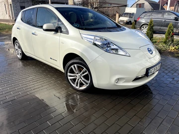 Авто Nissan Leaf 2012 № 8206465
