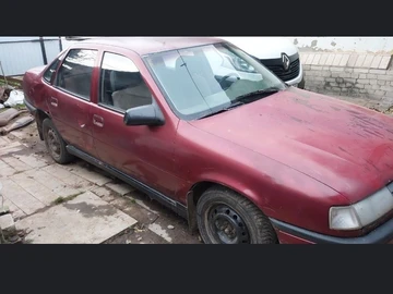 Авто Opel Vectra 1989 № 8206470