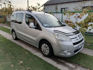 Авто Citroen Berlingo 2011 № 8206629