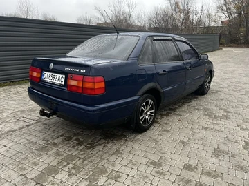 Авто Volkswagen Passat Sedan 1997 № 8206638