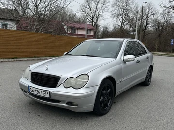 Авто Mercedes 220 2003 № 8206718