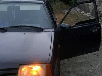 Авто ВАЗ 21099 1999 № 8206729