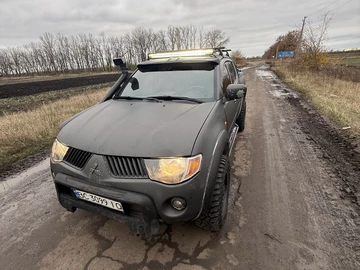 Авто Mitsubishi L 200 2007 № 8206982