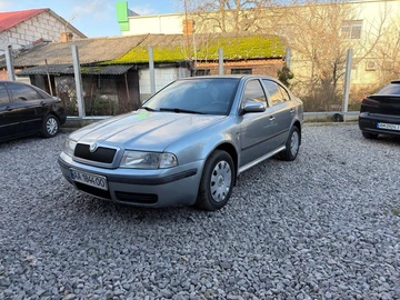 Авто Skoda Octavia 2002 № 8207052