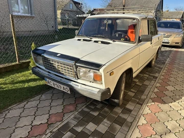 Авто ВАЗ 2107 1998 № 8207054
