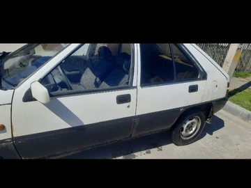 Авто Mitsubishi Colt 1987 № 8207195