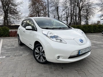 Авто Nissan Leaf 2013 № 8207225