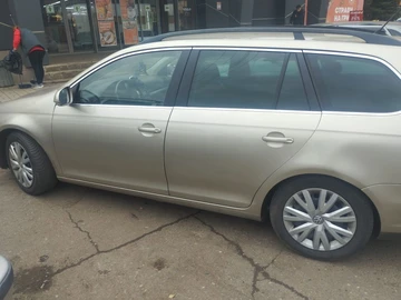 Авто Volkswagen Golf 2008 № 8207242