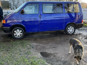 Авто Volkswagen Transporter 1992 № 8207554