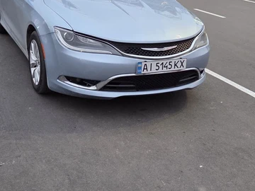 Авто Chrysler 200 2015 № 8207563