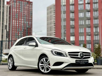 Авто Mercedes A Серия 2012 № 8207608