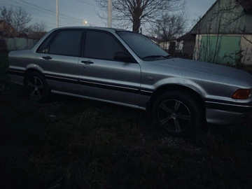 Авто Mitsubishi Galant 1989 № 8207696