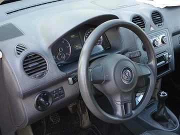 Авто Volkswagen Caddy 2011 № 8207726