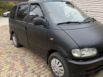 Авто Nissan Serena 1993 № 8207739