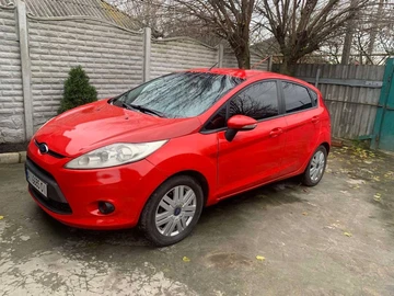 Авто Ford Fiesta 2012 № 8207869