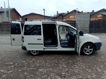 Авто Volkswagen Caddy 2004 № 8207885