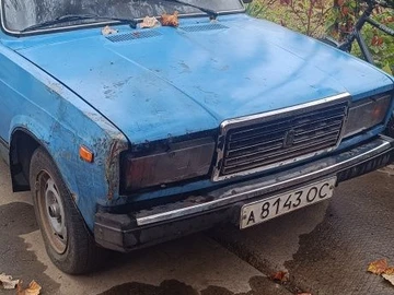 Авто ВАЗ 2107 1987 № 8207909