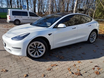 Авто Tesla Model 3 2021 № 8208028