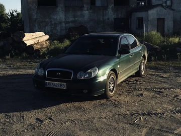 Авто Hyundai Sonata 2004 № 8208054