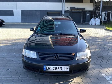 Авто Volkswagen Passat Variant 2000 № 8208058
