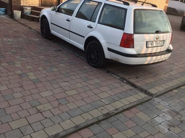 Авто Volkswagen Golf 2004 № 8208155