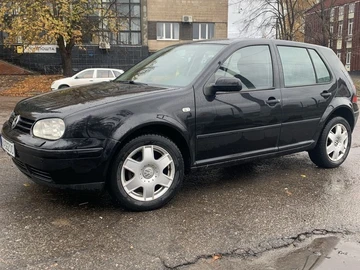 Авто Volkswagen Golf 2002 № 8208156