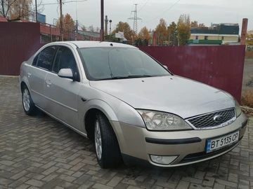 Авто Ford Mondeo 2002 № 8208164