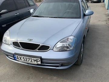 Авто Daewoo Nubira 2003 № 8208180