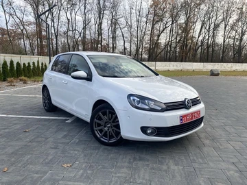 Авто Volkswagen Golf 2010 № 8208226