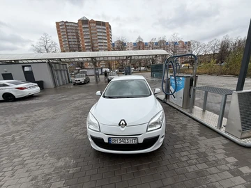 Авто Renault Megane 2011 № 8208290