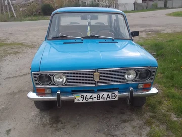 Авто ВАЗ 2103 1976 № 8208328