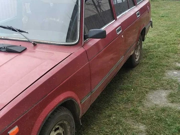 Авто ВАЗ 2104 1992 № 8208440