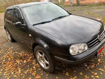 Авто Volkswagen Golf 2001 № 8208551