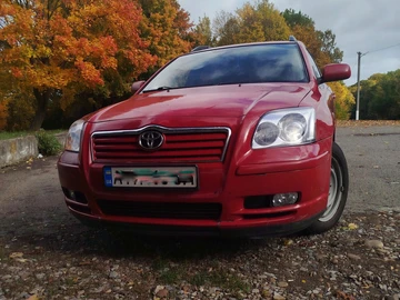 Авто Toyota Avensis 2004 № 8208576