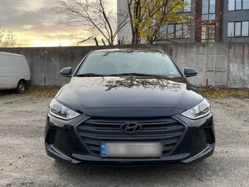 Авто Hyundai Elantra 2018 № 8208588