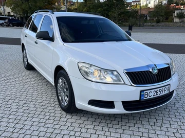 Авто Skoda Octavia 2010 № 8208742