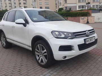 Авто Volkswagen Touareg 2013 № 8208859