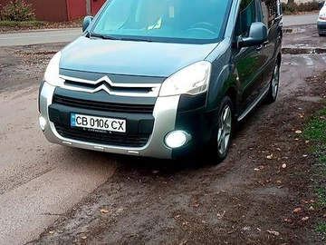 Авто Citroen Berlingo 2011 № 8208940