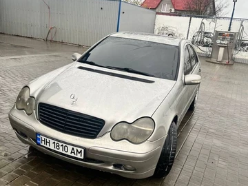 Авто Mercedes 220 2002 № 8208950