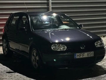 Авто Volkswagen Golf 2002 № 8208977